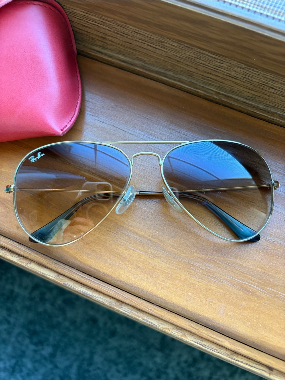 Ray-Ban RB3025 Aviator Large Metal Arista Gold and Brown Gradient Sunglasses